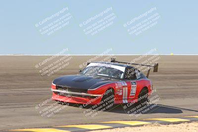 media/Oct-15-2023-Lucky Dog Racing Chuckwalla (Sun) [[f659570f60]]/2nd Stint Bowl/